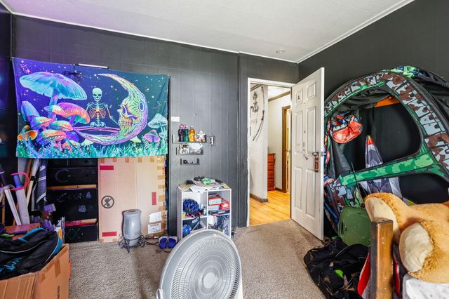 1800 Jason Way, Redding, CA 96003