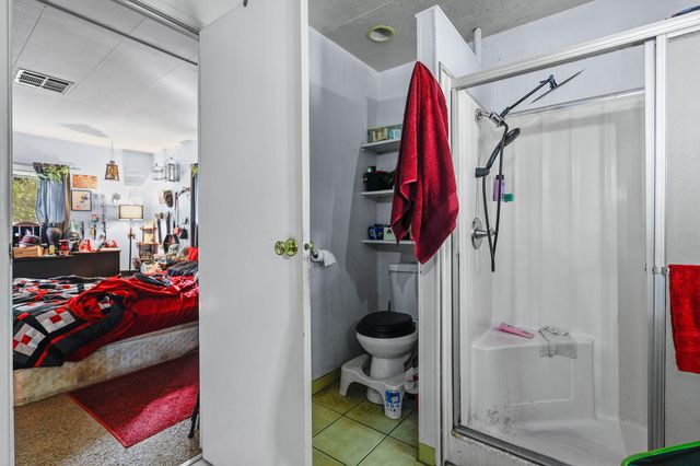 1800 Jason Way, Redding, CA 96003