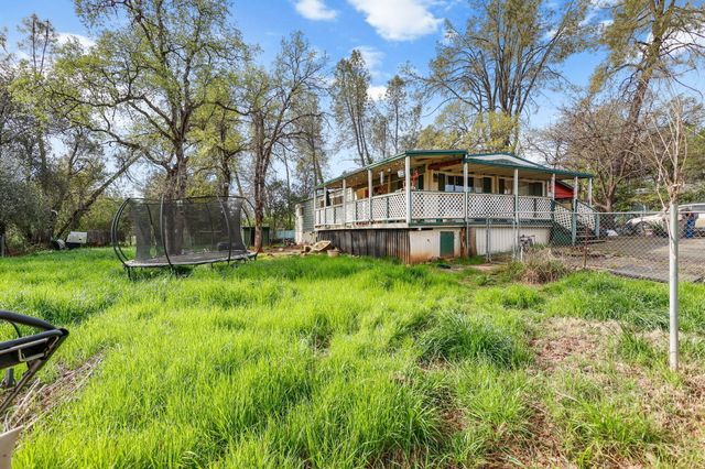 1800 Jason Way, Redding, CA 96003