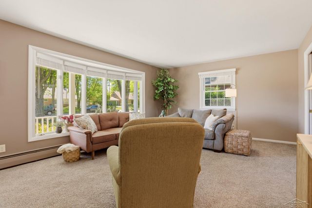 4338 S Wayside Drive, Saginaw Twp, MI 48603