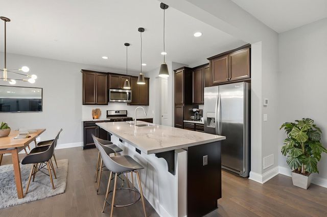 18147 Glassfern Lane, Lakeville, MN 55044