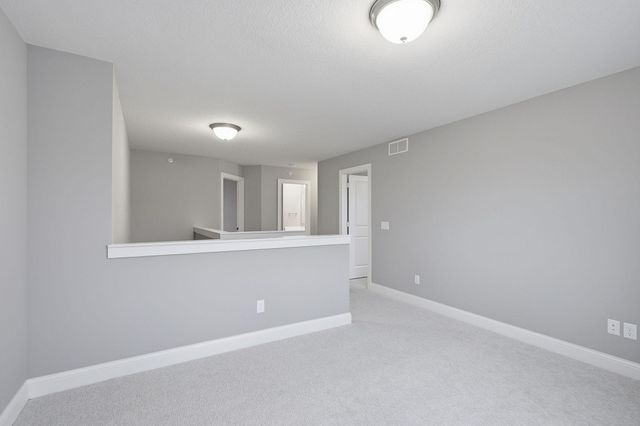 18147 Glassfern Lane, Lakeville, MN 55044