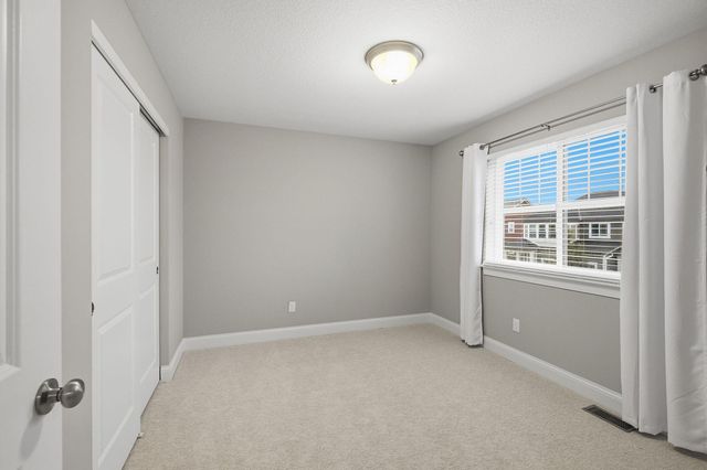 18147 Glassfern Lane, Lakeville, MN 55044