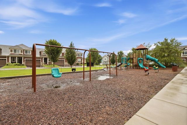 18147 Glassfern Lane, Lakeville, MN 55044