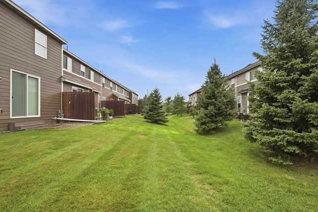 18147 Glassfern Lane, Lakeville, MN 55044