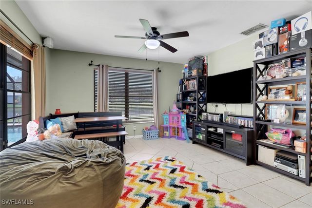 9414 Pineapple RD, Fort Myers, FL 33967