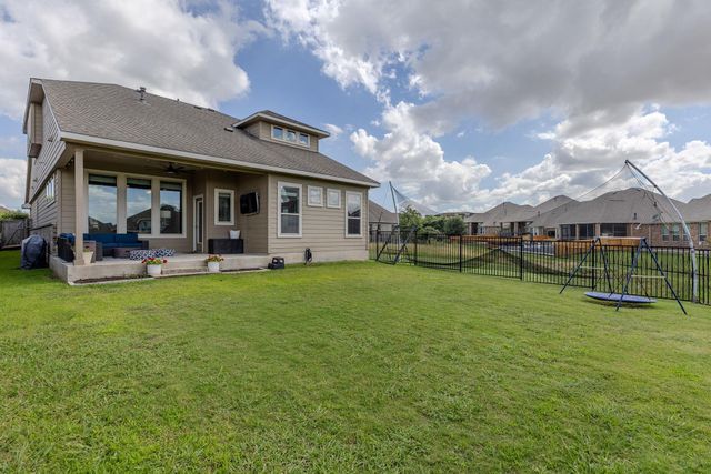 5108 Pearl Crescent LN, Georgetown, TX 78626