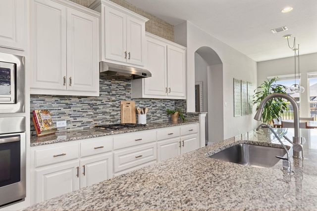 5108 Pearl Crescent LN, Georgetown, TX 78626