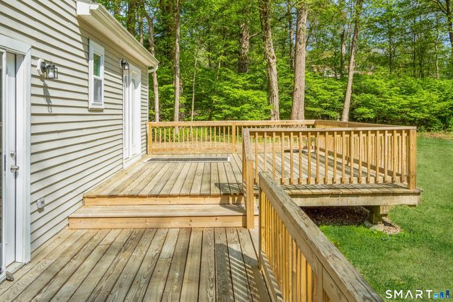 13 Jeanette Street, Monroe, CT 06468