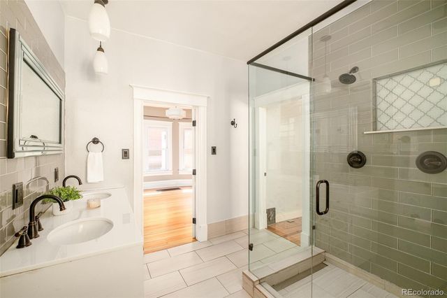 3068 W 38th Avenue, Denver, CO 80211