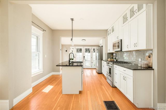 3068 W 38th Avenue, Denver, CO 80211
