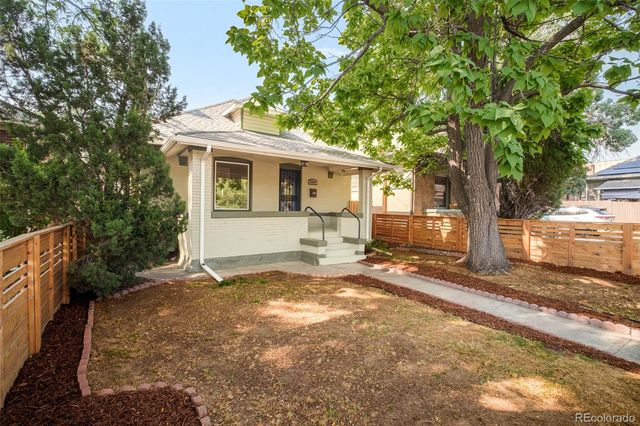 3068 W 38th Avenue, Denver, CO 80211