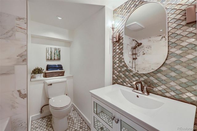 3505 N Steele Street, Denver, CO 80205