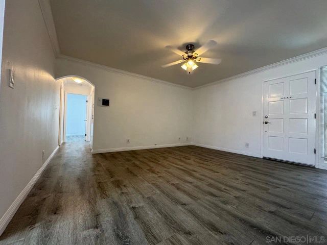 5075 Narragansett Avenue 206, San Diego, CA 92107
