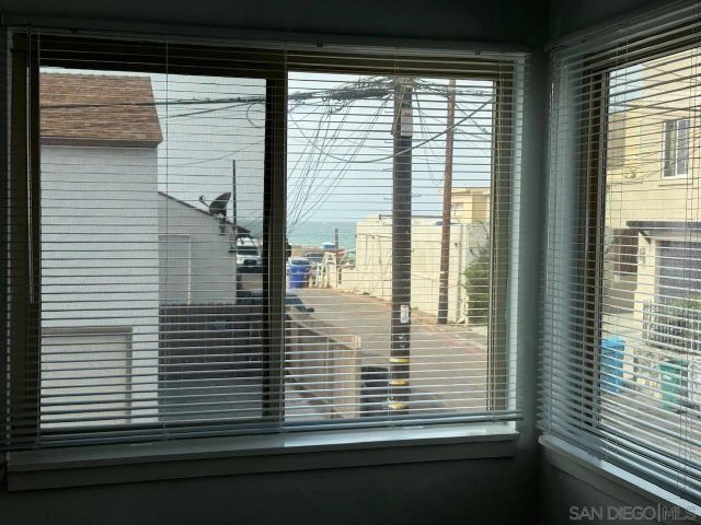 5075 Narragansett Avenue 206, San Diego, CA 92107