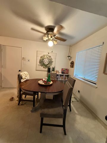 1030 Arrowhead Ave, Rio Linda, CA 95673