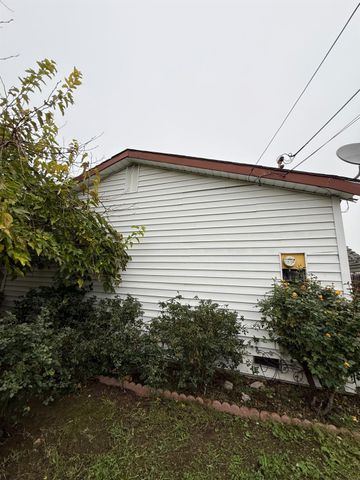 1030 Arrowhead Ave, Rio Linda, CA 95673