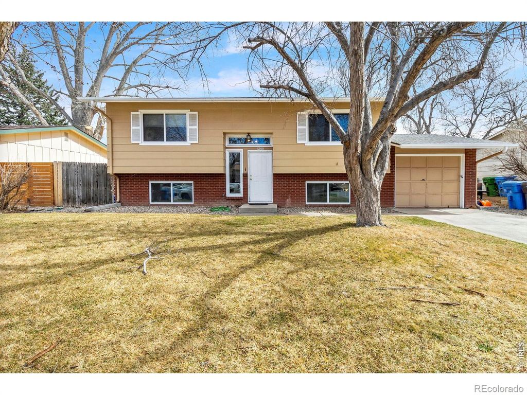 1200 Ash Drive, Fort Collins, CO 80521