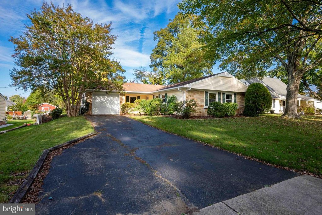 12304 MANVEL LN, Bowie, MD 20715