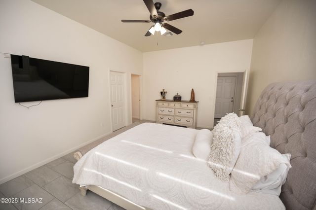 1427 Calle Tordo, Nogales, AZ 85648