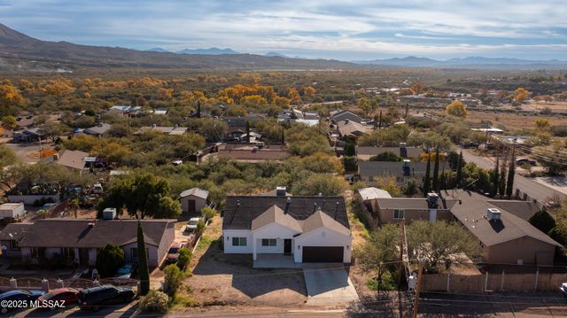 1427 Calle Tordo, Nogales, AZ 85648