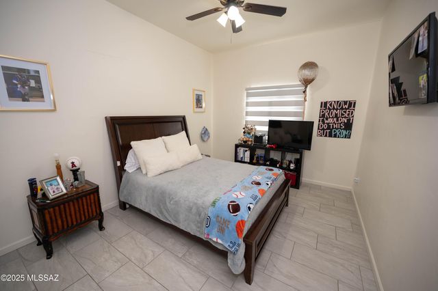 1427 Calle Tordo, Nogales, AZ 85648