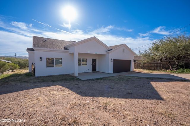 1427 Calle Tordo, Nogales, AZ 85648