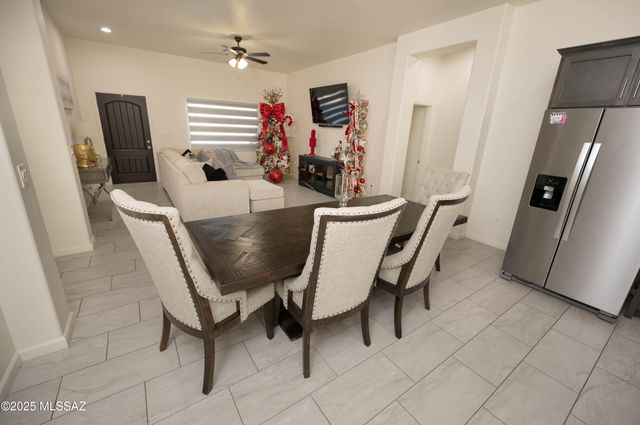 1427 Calle Tordo, Nogales, AZ 85648