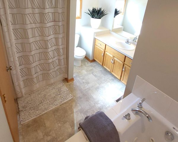 15999 Quince Street NW, Andover, MN 55304