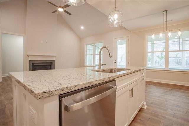 388 Maple View Drive, Carrollton, GA 30117