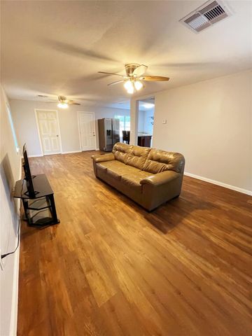 3627 Keeland Street, Houston, TX 77093