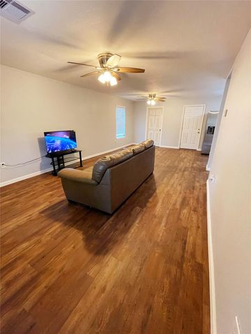 3627 Keeland Street, Houston, TX 77093