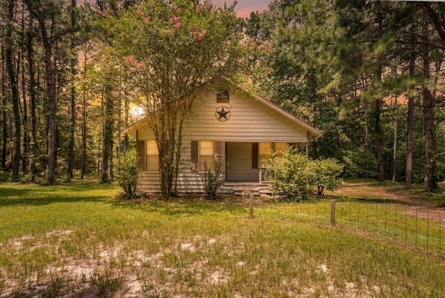9250 E Fm 942, Livingston, TX 77351