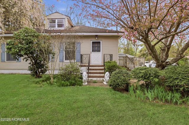376 Cook Road, Jackson, NJ 08527