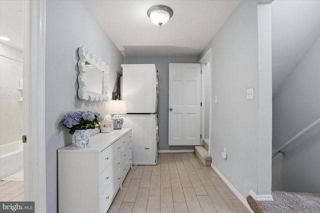 102 CEDAR AVE, Conshohocken, PA 19428