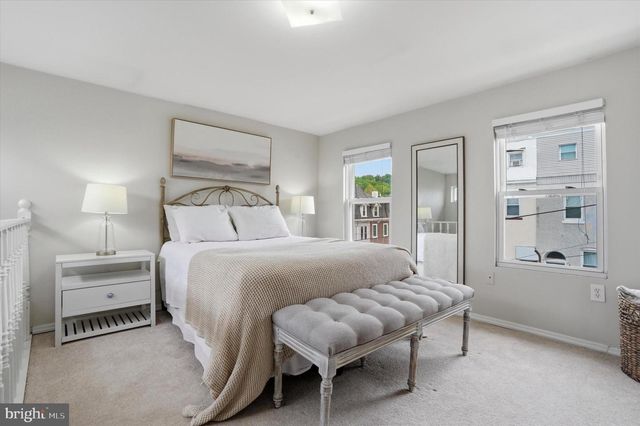 102 CEDAR AVE, Conshohocken, PA 19428