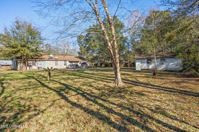 2924 Dantzler Street, Moss Point, MS 39563