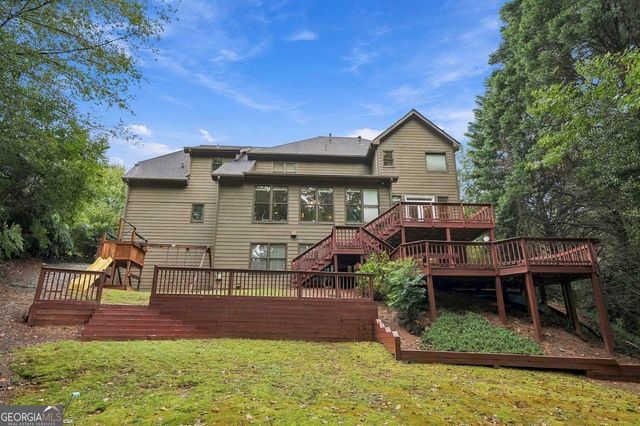 3535 Claridge Drive NE, Marietta, GA 30066