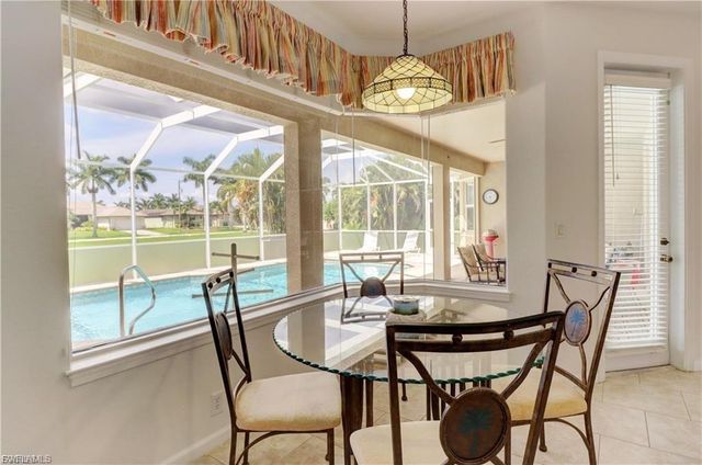 2216 SW 43rd LN, Cape Coral, FL 33914