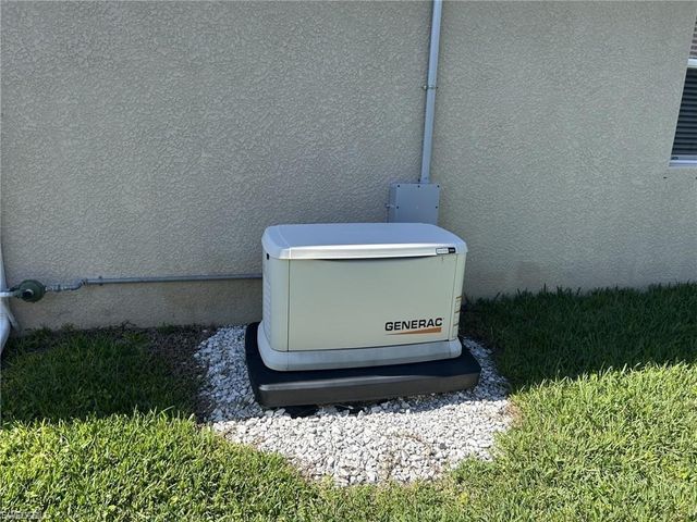 2216 SW 43rd LN, Cape Coral, FL 33914