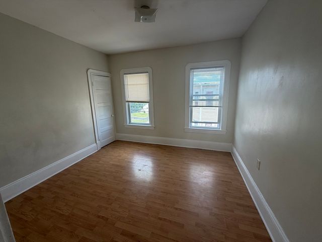 287 Grove 3, Brockton, MA 02302