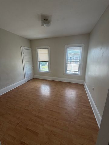 287 Grove 3, Brockton, MA 02302