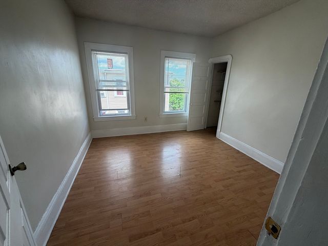 287 Grove 3, Brockton, MA 02302