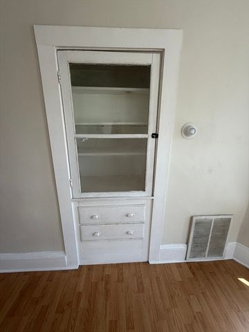 287 Grove 3, Brockton, MA 02302