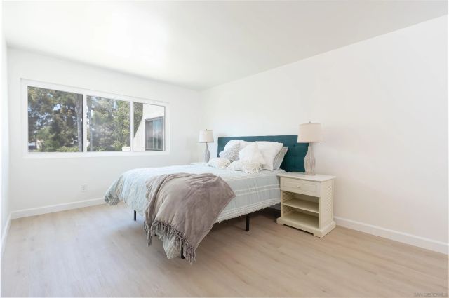 359 N Melrose Drive H, Vista, CA 92083