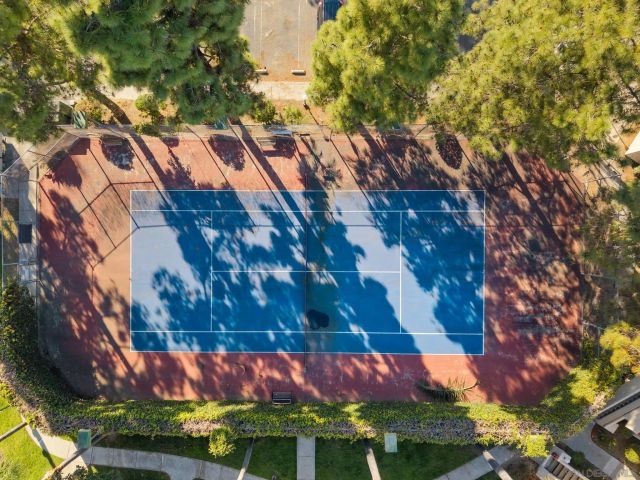 359 N Melrose Drive H, Vista, CA 92083