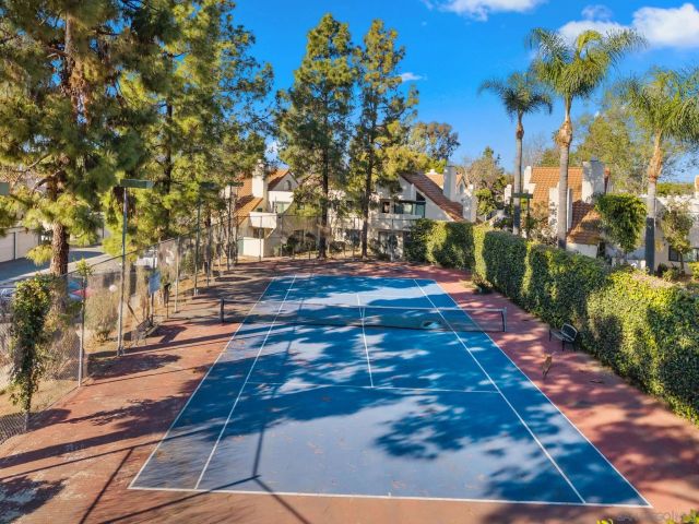 359 N Melrose Drive H, Vista, CA 92083