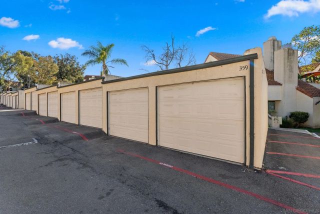 359 N Melrose Drive H, Vista, CA 92083