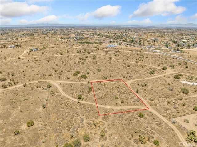 759 La Mirada, Phelan, CA 92371
