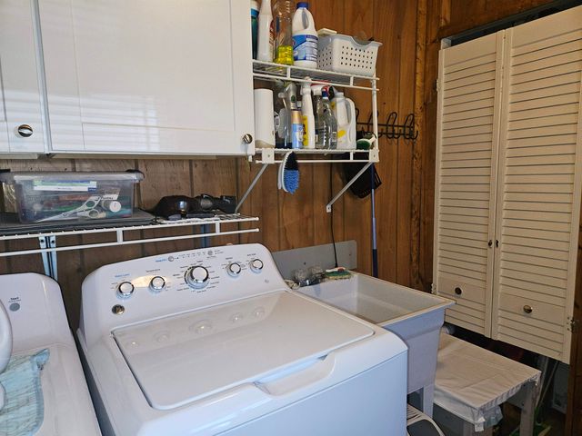 439 S Lake Street, Harrison, MI 48625